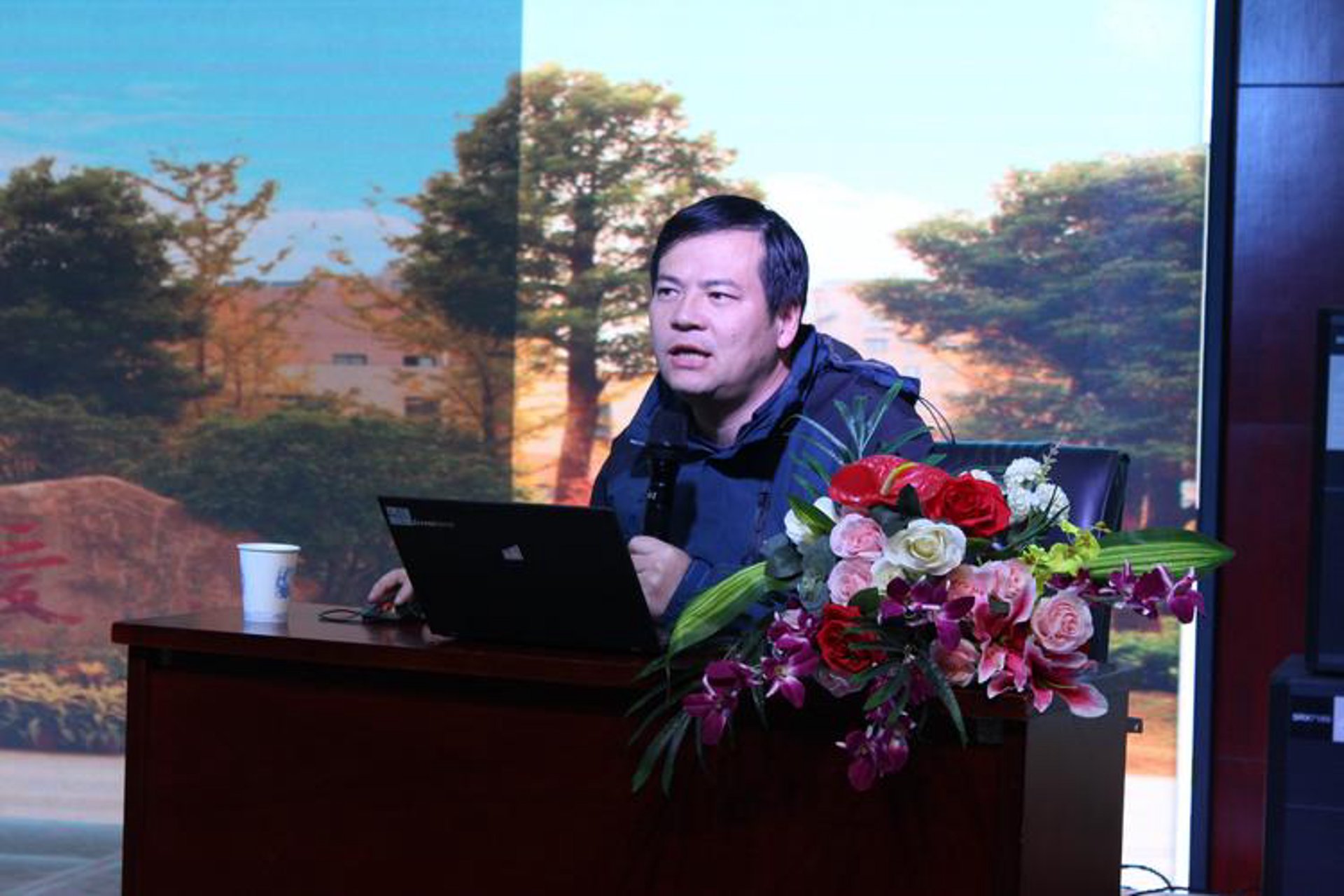 坤后美容